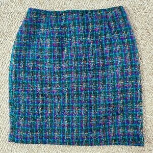 Blue and multicoloured tweed skirt with a zipper in back
